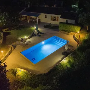 Mon Gineste Villa